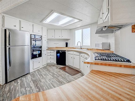 3rd image of 18601 Newland St Space 89