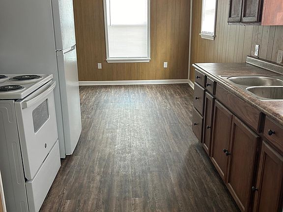 2nd image of 41 Covington Dr #1