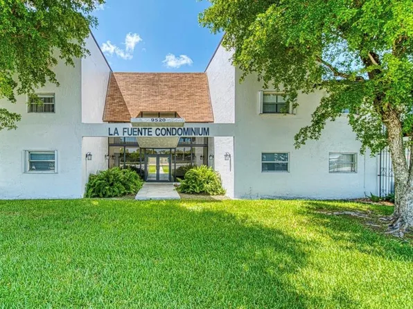 9520 SW 8th Street #222, Miami, FL 33174