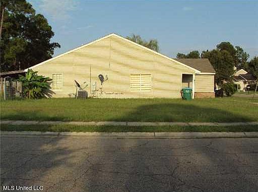 2nd image of 10564 Sharp Blvd