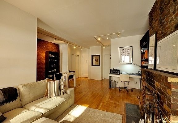 3rd image of 350 W 15th St
