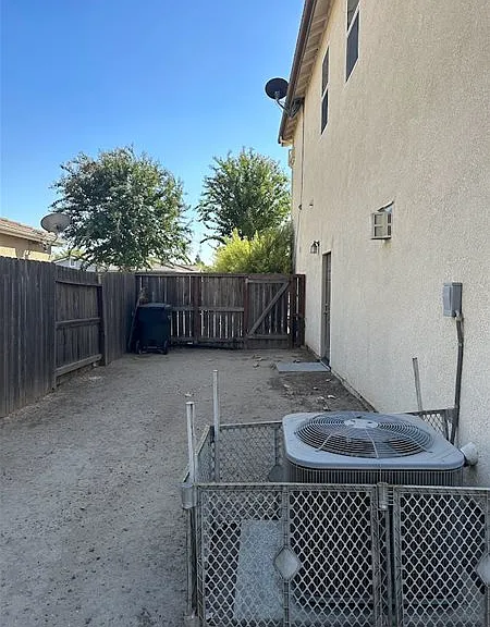 5101 Chalmer Way — Photo 22