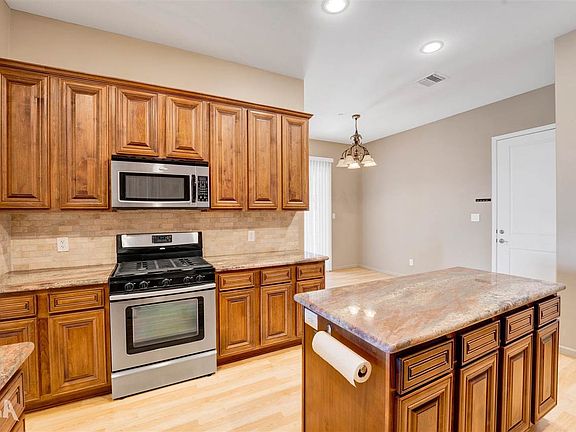 5th image of 6070 E Overlook Ln