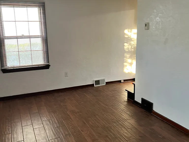510 Lincoln Ave — Photo 7