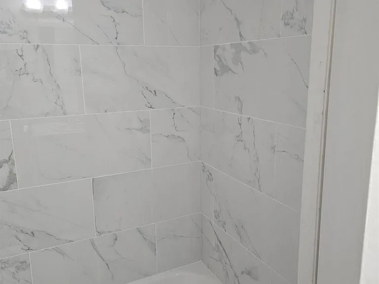 18310 Mediterranean Blvd #6-24 — Photo 20