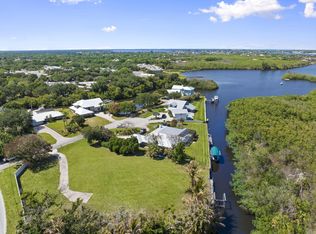 1515 SW Pendarvis Court, Palm City, FL 34990