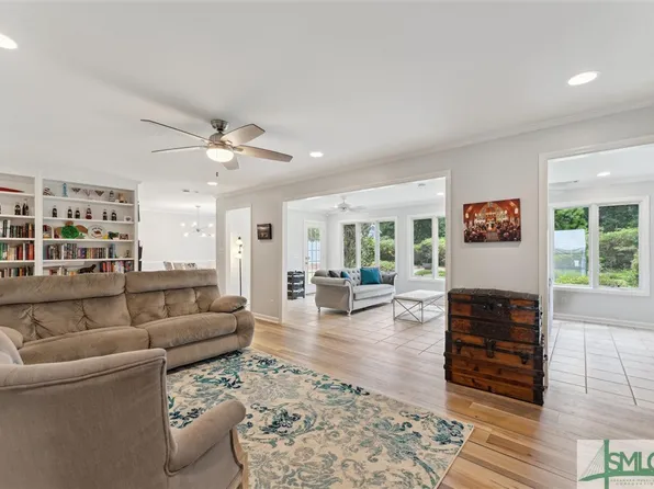 7 Raleigh Drive, Savannah, GA 31406