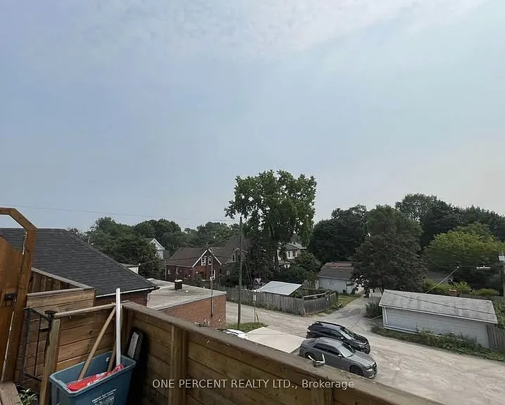546 Concession St — Photo 10