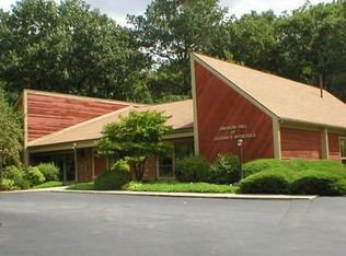 190 Wauregan Rd, Danielson, CT 06239