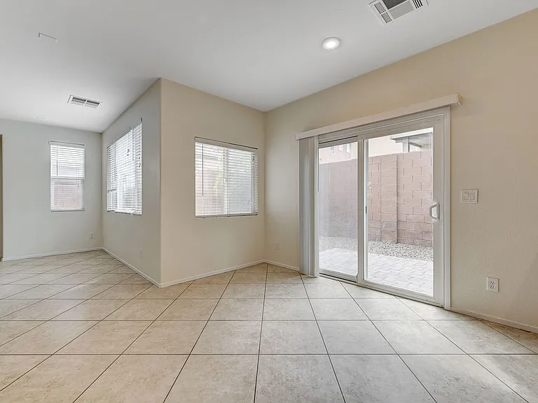 10299 Caverns Mouth Dr — Photo 9