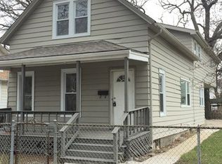 409 S Lincoln Ave, Waukegan, IL 60085