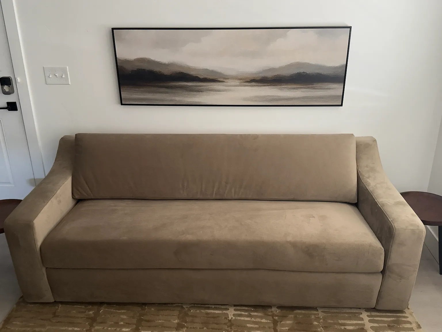 2 bed, 1050 sqft, $1,775 — Photo 2