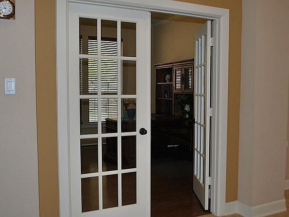 4th image of 14211 Jaubert Ct