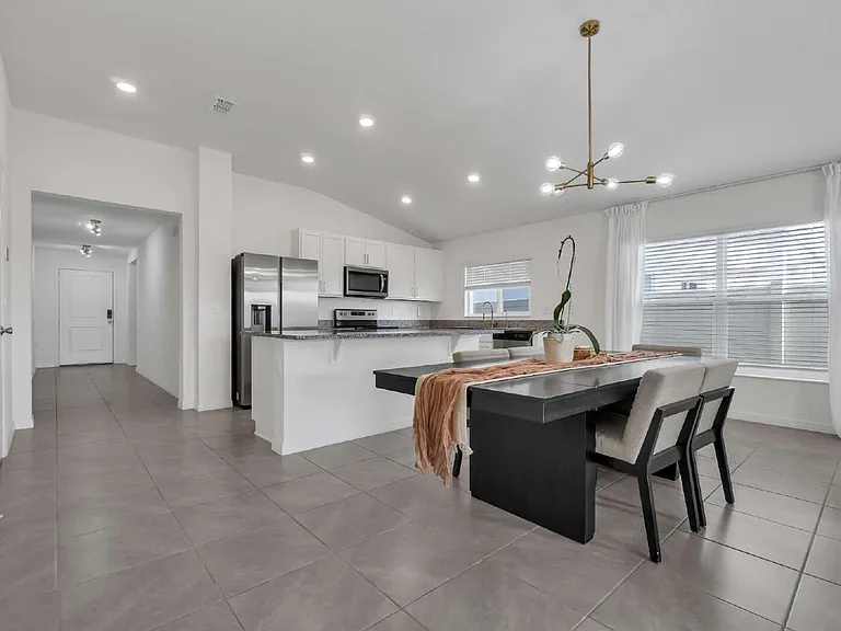 3800 Whitetail Ct — Photo 16