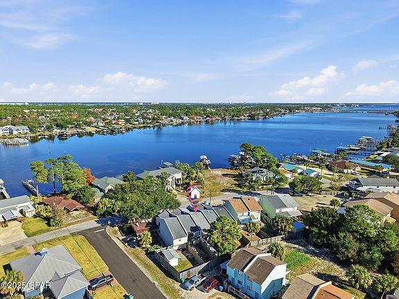 3rd image of 6225 S Lagoon Dr