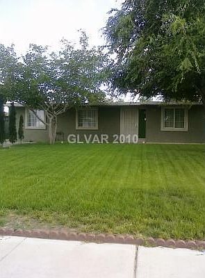 1st image of 1615 Flores Ln