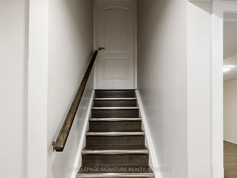 38 Havanna Cres #BASEMENT — Photo 32