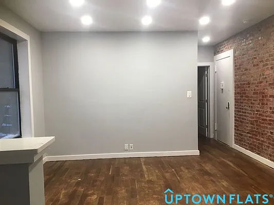 Rented by Uptown Flats LLC | media 4