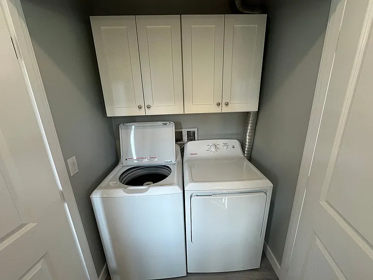 3501 Sussex Dr — Photo 8