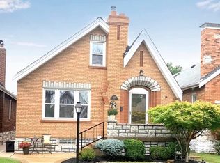 5625 Walsh St, Saint Louis, MO 63109