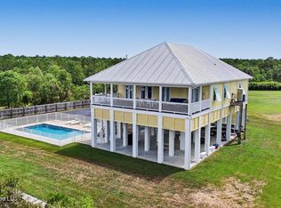 11140 Koenenn Ln, Bay Saint Louis, MS 39520