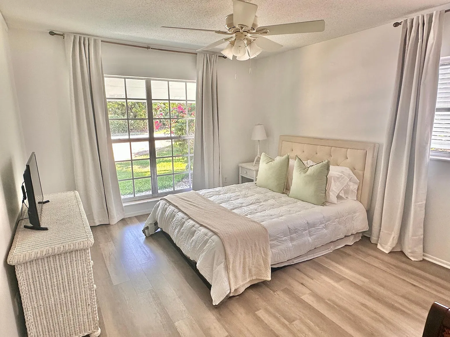 525 Indian Lilac Rd — Photo 4