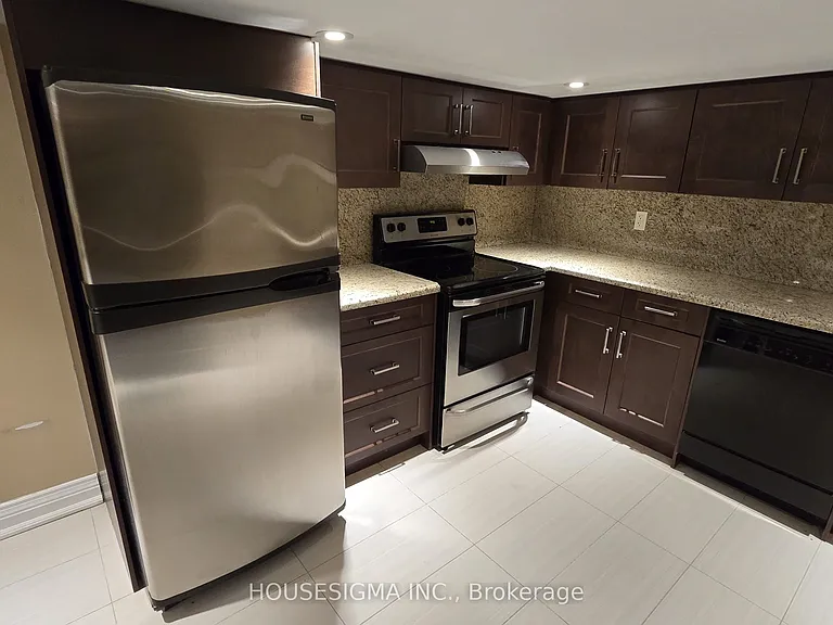 12020 Woodbine Ave — Photo 17