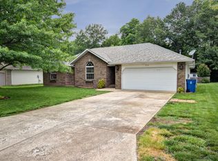 5115 S Aspen Dr, Battlefield, MO 65619