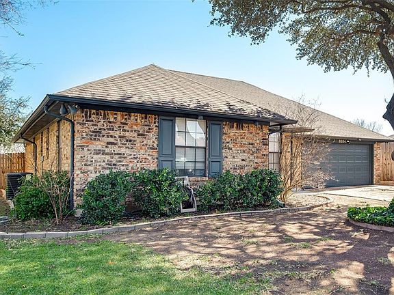 4th image of 8204 Lesley Ln