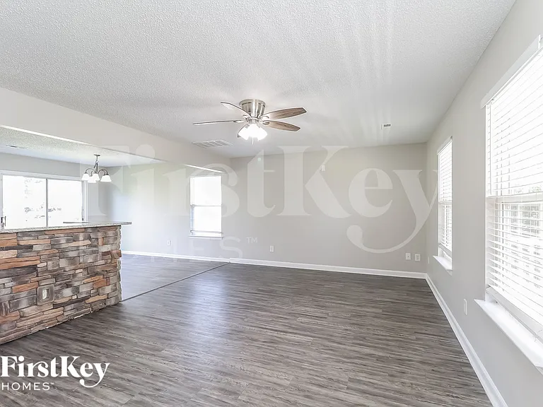 14337 Fokker Pl — Photo 5
