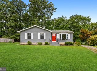 1388 Venus Dr, Vineland, NJ 08360