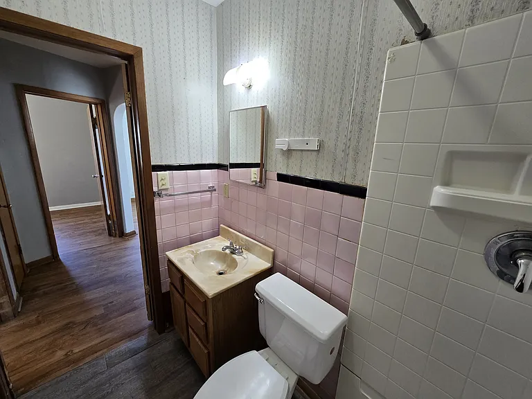 412 Sherman Ave — Photo 20