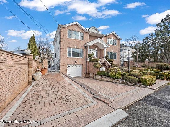 2nd image of 5 Rigimar Ct