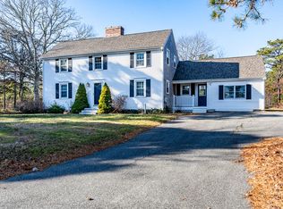 12 Linda Ln, Forestdale, MA 02644