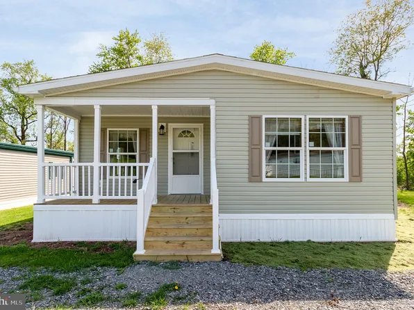 53 N Elmer Ave, Halifax, PA 17032