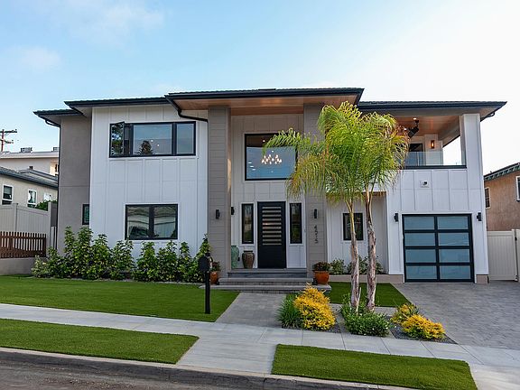 2nd image of 4515 Tivoli St #4515