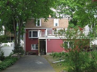 12 Munroe St, Beverly, MA 01915