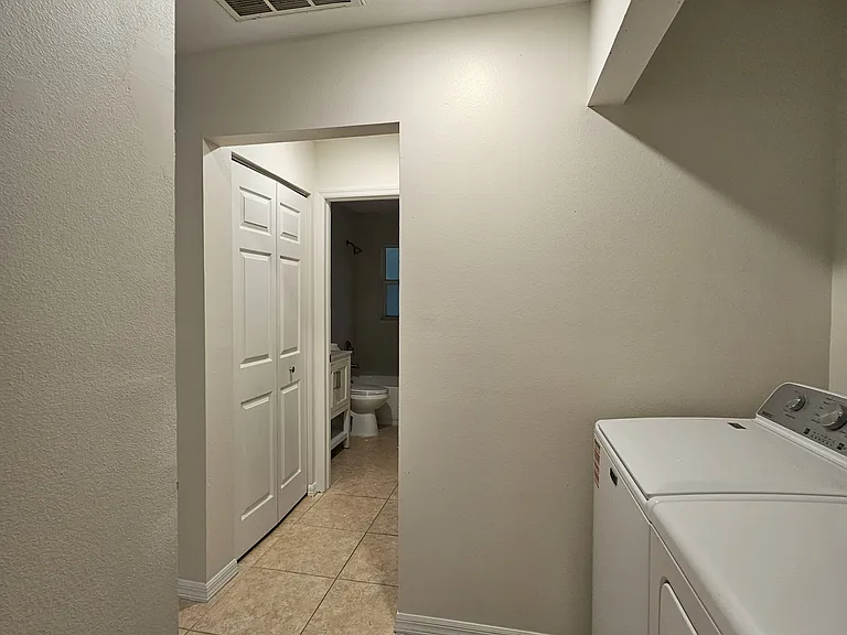 9209 Seville Rd — Photo 15