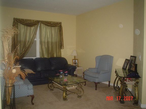FORMAL LIVING RM