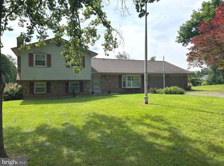 611 Kennel Rd, Boyce, VA 22620