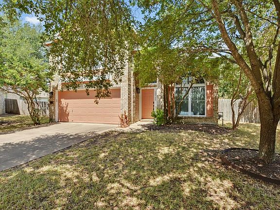 2nd image of 15720 Ecorio Dr