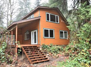 15083 River Ln, Concrete, WA 98237