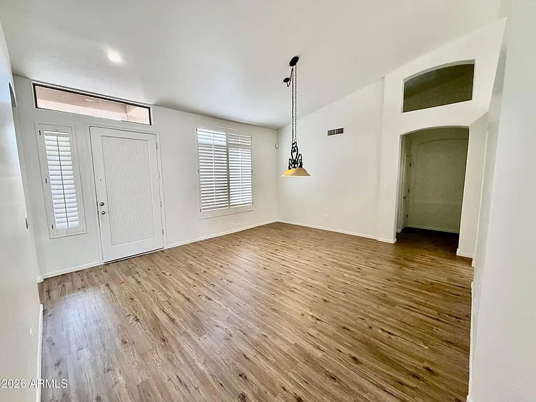 6502 E Marilyn Rd — Photo 5