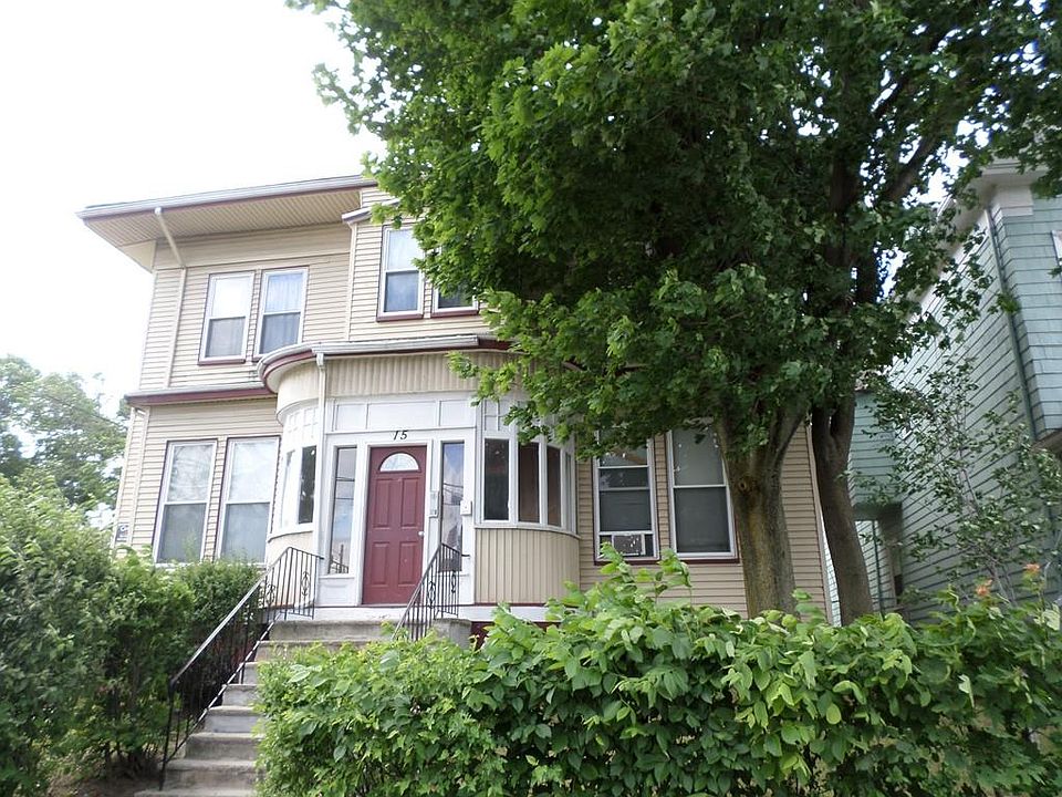 2nd image of 15 Crescent Ave