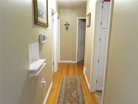 5th image of 1816 Donna St