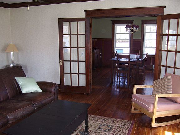 living room w/coffered ceiling