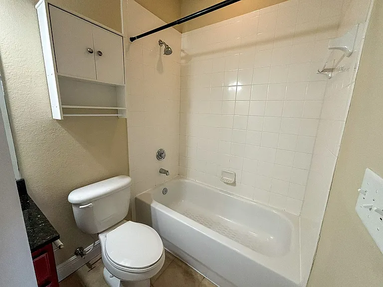 2954 SW 35th Pl #60 — Photo 13