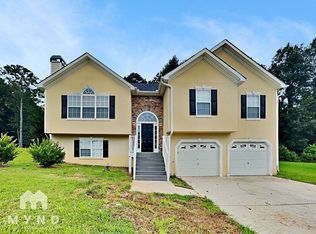 4070 Lions Gate, Douglasville, GA 30135