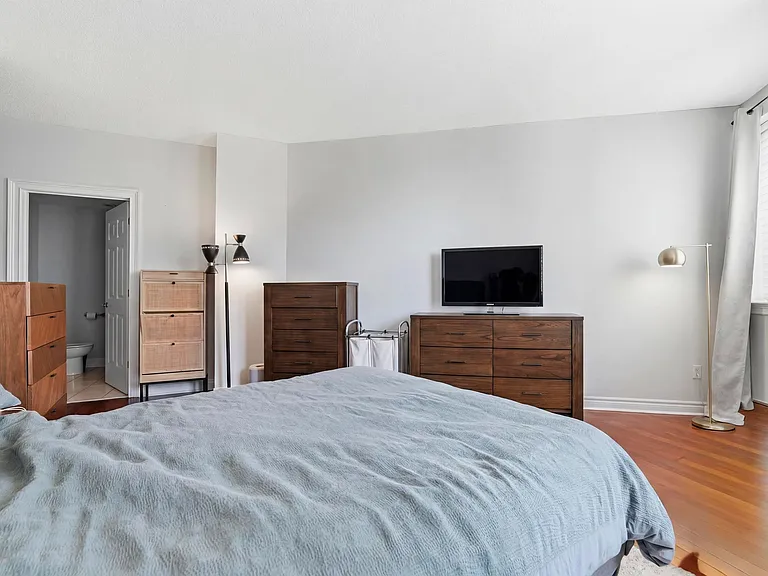311 Washington St #9C — Photo 15