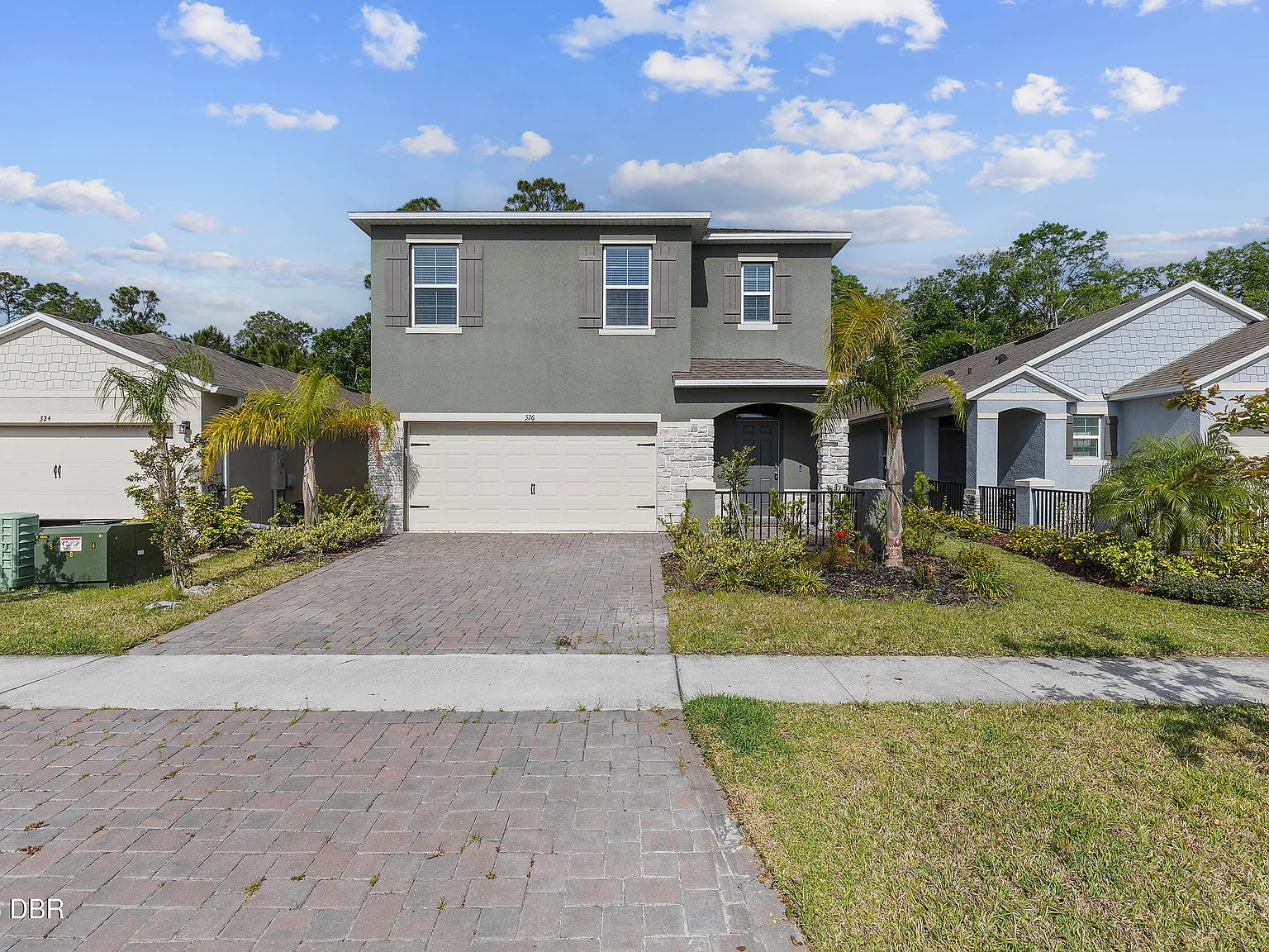 3 bed, 2.0 bath, 2508 sqft, $2,495 — Photo 1